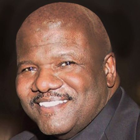 Jacky Clark-Chisholm 's demised husband Glynn Chisholm.